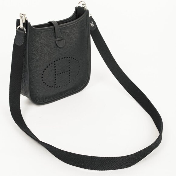 Hermes Evelyne TPM Noir Taurillon Clemence Leather Shoulder Bag - Picture 6 of 15